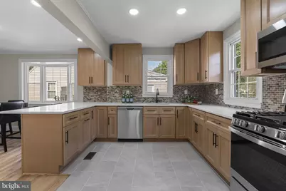 222 N Beaumont Avenue, Catonsville, MD 21228 - Photo 11