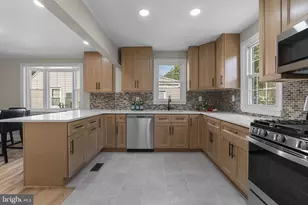 222 N Beaumont Ave, Catonsville, MD 21228 - Photo 11