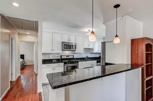 2525 Wendover Rd, Parkville, MD 21234 - Photo 9
