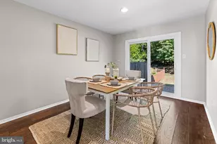 9 Oak Shadows Ct, Baltimore, MD 21228 - Photo 7