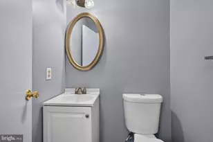 12 Hallview Ct, Nottingham, MD 21236 - Photo 5