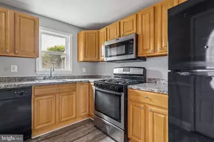 215 St Helena Ave, Dundalk, MD 21222 - Photo 11