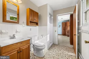 12721 Manor Rd, Glen Arm, MD 21057 - Photo 19