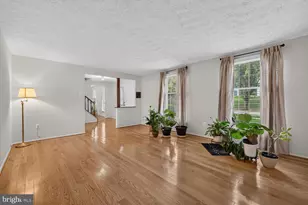 7920 Main Falls Cir, Baltimore, MD 21228 - Photo 15