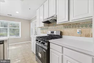 4550 Chaucer Way, Owings Mills, MD 21117 - Photo 19