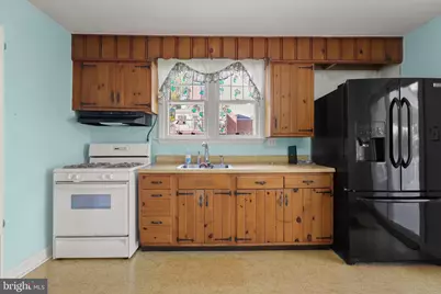 5906 Sunset Avenue, Baltimore, MD 21207 - Photo 15