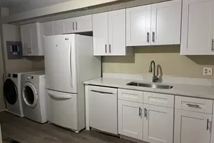 31 Stonehenge Cir, Pikesville, MD 21208 - Photo 3