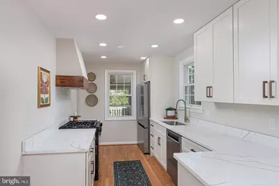 571 Woodbine Avenue, Baltimore, MD 21204 - Photo 7