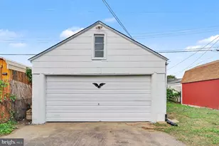 28 Chandelle Rd, Baltimore, MD 21220 - Photo 37