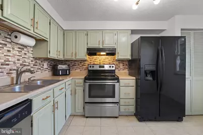 151 Wimbledon Lane, Owings Mills, MD 21117 - Photo 9