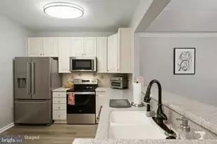 7201 Travertine Dr, Baltimore, MD 21209 - Photo 3