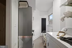 12 York Rd, Baltimore, MD 21204 - Photo 17