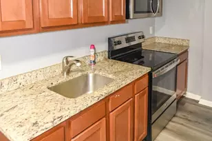 407 Maple Ln, Dundalk, MD 21222 - Photo 7
