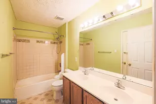 63 Choctaw Ct, Middle River, MD 21220 - Photo 19