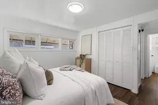 2415 Alma Rd, Baltimore, MD 21227 - Photo 13