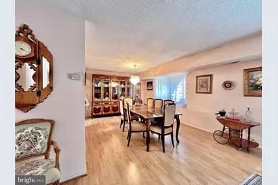 9 Suntop Court #201, Baltimore, MD 21209 - Photo 5