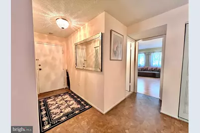 9 Suntop Court #201, Baltimore, MD 21209 - Photo 13