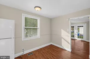 8144 Bullneck Rd, Baltimore, MD 21222 - Photo 11