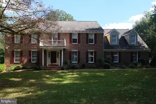 57 Montvieu Ct, Cockeysville, MD 21030 - Photo 1