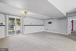 9453 Seven Courts Dr, Baltimore, MD 21236 - Photo 29