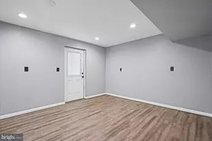9453 Seven Courts Dr, Baltimore, MD 21236 - Photo 31