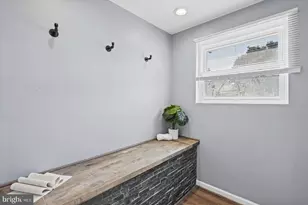 9453 Seven Courts Dr, Baltimore, MD 21236 - Photo 33