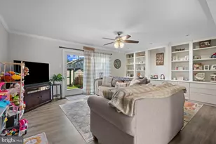 38 Chesthill Ct, Baltimore, MD 21236 - Photo 7