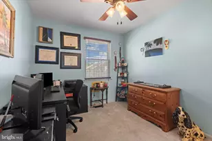 38 Chesthill Ct, Baltimore, MD 21236 - Photo 23
