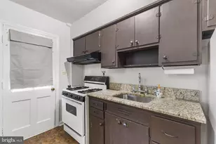 8318 Hillendale Rd, Baltimore, MD 21234 - Photo 7