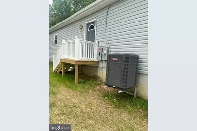 9 Slipstream Court, Middle River, MD 21220 - Photo 5