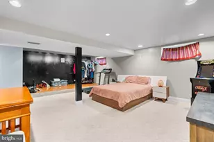 24 Jameson Ln, Baltimore, MD 21208 - Photo 33