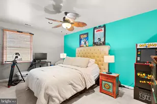 24 Jameson Ln, Baltimore, MD 21208 - Photo 31