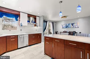 24 Jameson Ln, Baltimore, MD 21208 - Photo 17