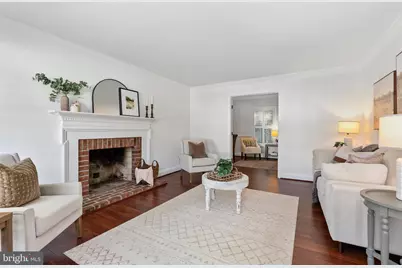 11610 Silvermaple Court, Cockeysville, MD 21030 - Photo 15