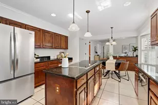 11610 Silvermaple Ct, Cockeysville, MD 21030 - Photo 11
