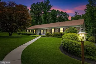 13608 Royal Crest Rd, Phoenix, MD 21131 - Photo 1