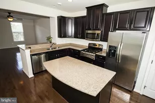 9437 Paragon Ct, Owings Mills, MD 21117 - Photo 5