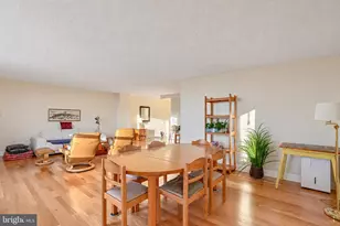 205 E Joppa Road E, Towson, MD 21286 - Photo 11