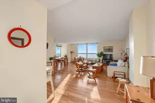 205 E Joppa Road E, Towson, MD 21286 - Photo 7