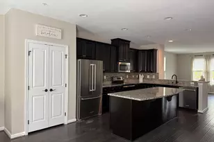 9431 Ballard Green Dr, Owings Mills, MD 21117 - Photo 17