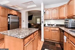 7042 Bank St, Baltimore, MD 21224 - Photo 41