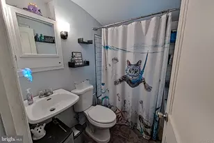 8 Clipper Rd, Baltimore, MD 21221 - Photo 21