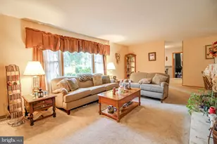 226 Oglethorpe Rd, Baltimore, MD 21228 - Photo 5