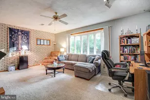226 Oglethorpe Rd, Baltimore, MD 21228 - Photo 17