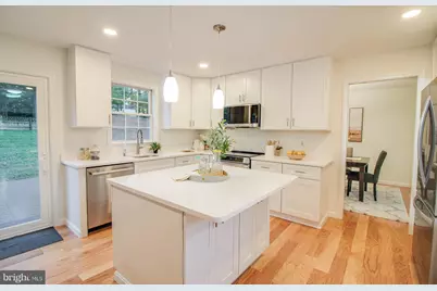 10002 Lodge Road, Baltimore, MD 21234 - Photo 11