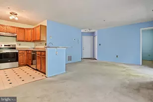 60 Jumpers Cir, Baltimore, MD 21236 - Photo 5