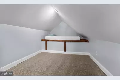 211 Hazel Avenue, Baltimore, MD 21227 - Photo 39