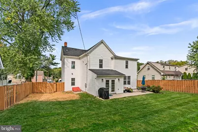 211 Hazel Avenue, Baltimore, MD 21227 - Photo 43