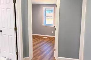 301 Pinewood Rd, Dundalk, MD 21222 - Photo 11