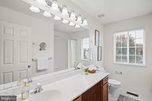 121 Mariners Point Dr, Middle River, MD 21220 - Photo 29